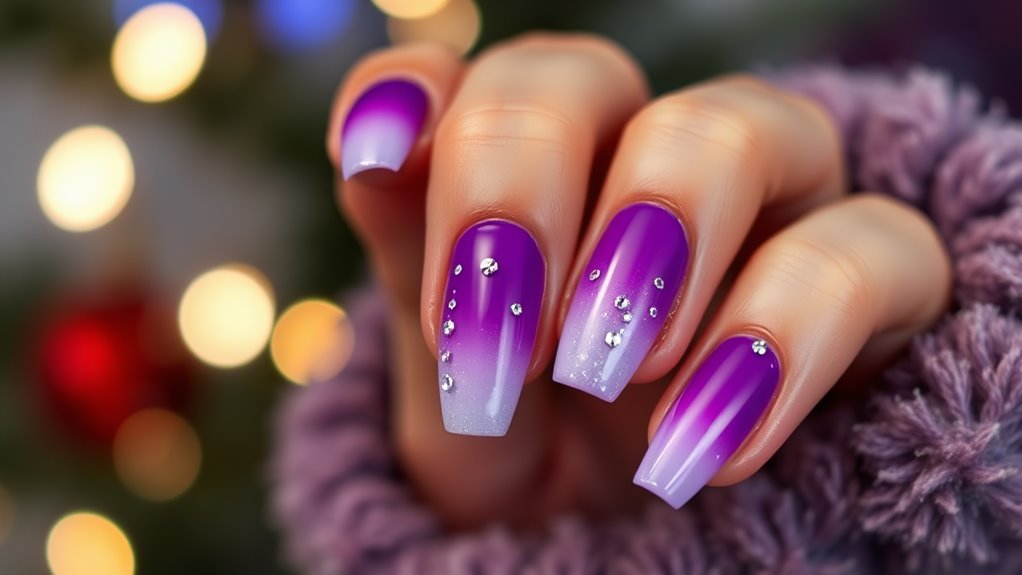 Holiday_Magic_Classy_Purple_Nail_Art_Ideas_0001.jpg